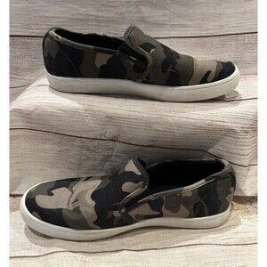 Mix No. 6 Camouflage Fraycia slip-on fashion sneaker Women’s Size 6